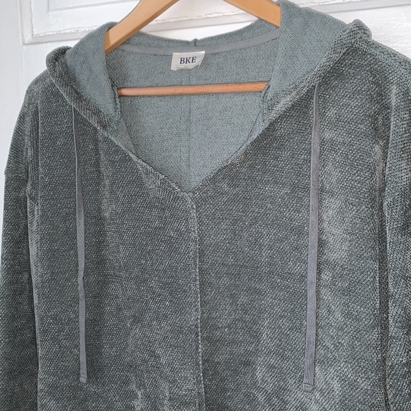 BKE CHENILLE PULLOVER HOODIE - Picture 2 of 9